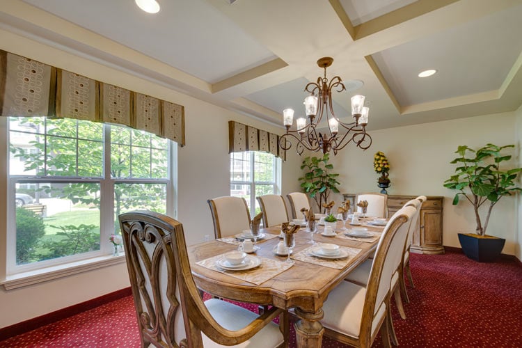 The dining room at Magnolia Heights set for mealtime
